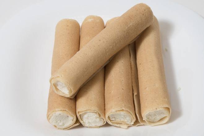 Canelones de Ricota y Jamon